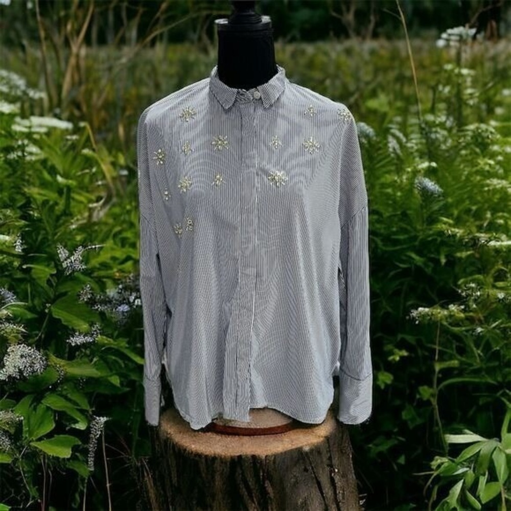 A New Day Women's S Gray Striped Rhinestone Button-Up Long Sleeve Top Relaxed